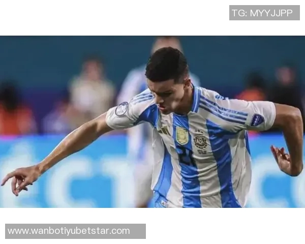 佩杜拉报道国米那不勒斯罗马争抢吉奥瓦尼维罗纳标价1500万欧元